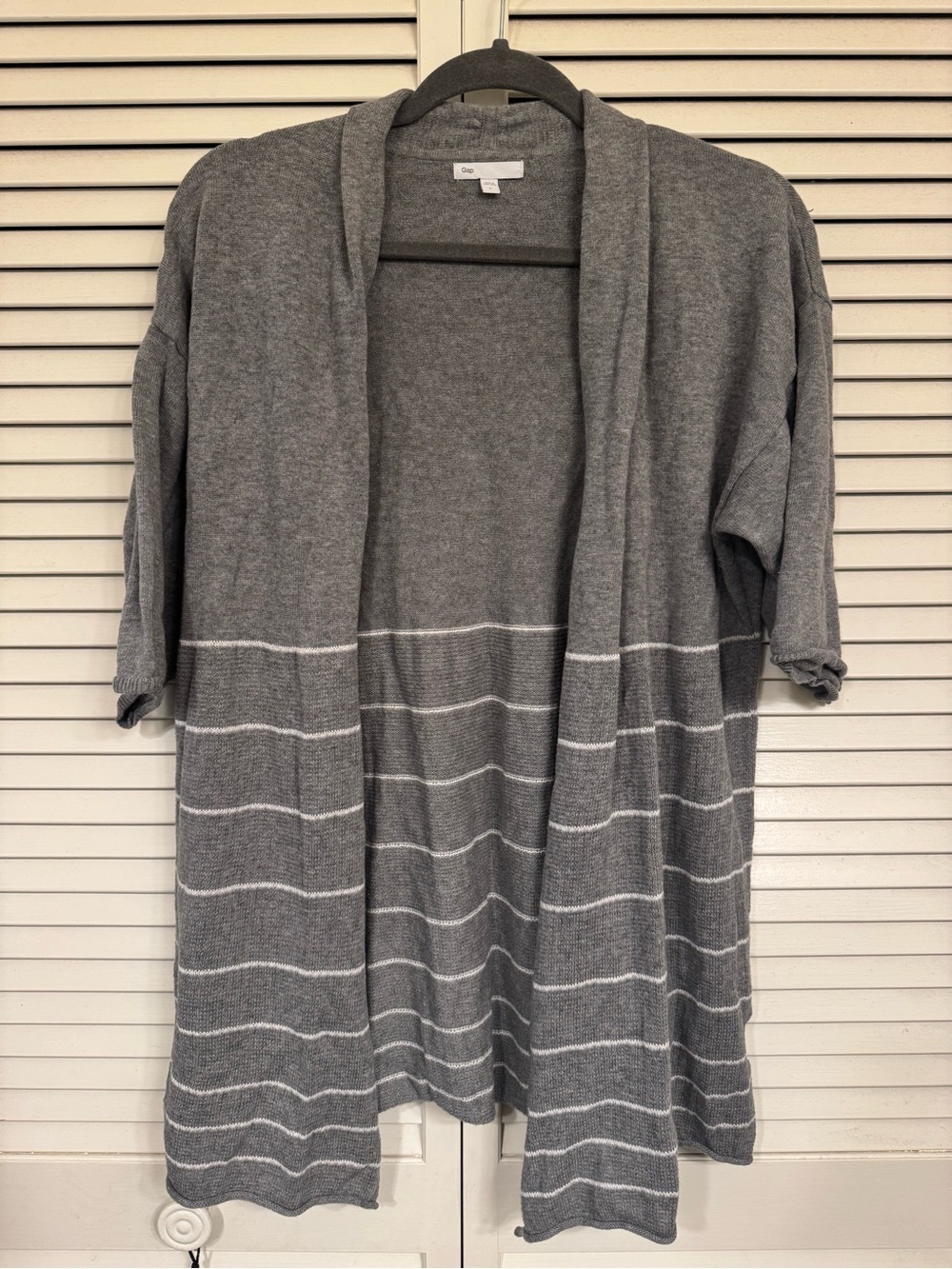 GAP Gray Striped Open-Front Cardigan